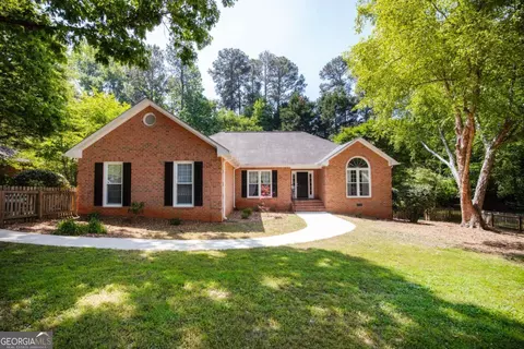 160 Meadow Creek Ln, Athens, GA 30605
