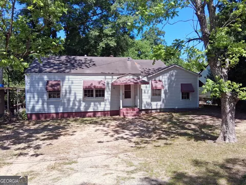1347 Schley St, Macon, GA 31206
