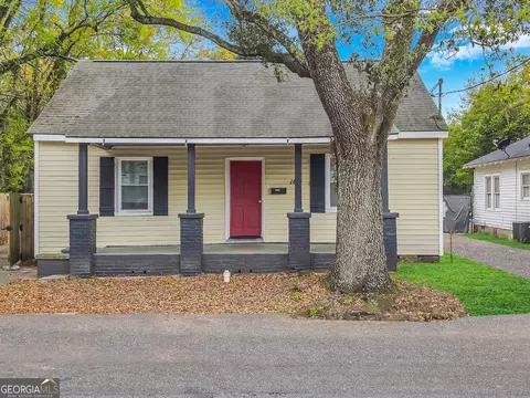 109 W 57th St, Savannah, GA 31405