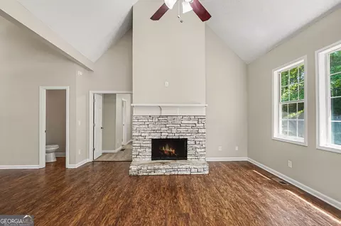 Living - 110 Mosby Creek Dr, Hampton, GA 30228 photo 1 of 4