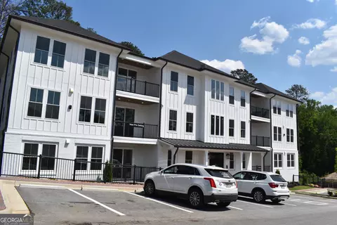1050 Blair Ln #304, Peachtree City, GA 30269