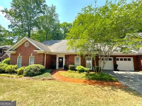 7155 Roswell Rd #60, Sandy Springs, GA 30328