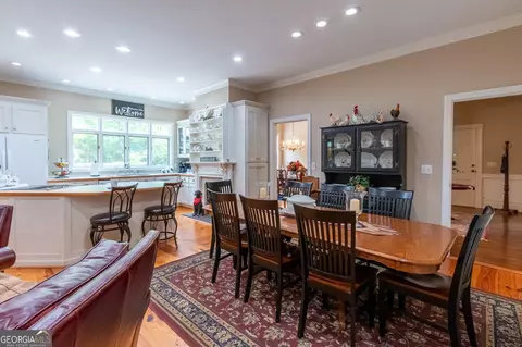 Dining - 865 Stark Rd, Jackson, GA 30233 photo 7 of 7