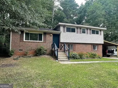 6845 Fielder Rd, Rex, GA 30273
