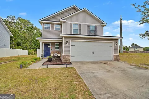 1201 Cypress Fall Cir, Hinesville, GA 31313