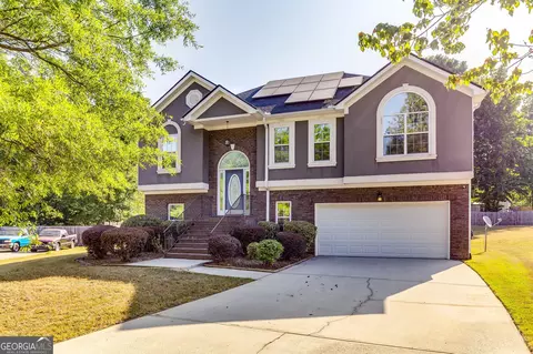 440 Crimson Ridge Dr, Jonesboro, GA 30238