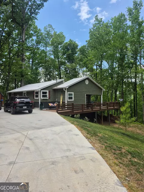 6663 Claude Parks Rd, Murrayville, GA 30564