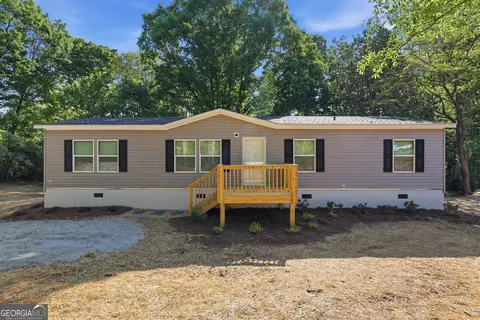 466 Cherry Cir, Cornelia, GA 30531