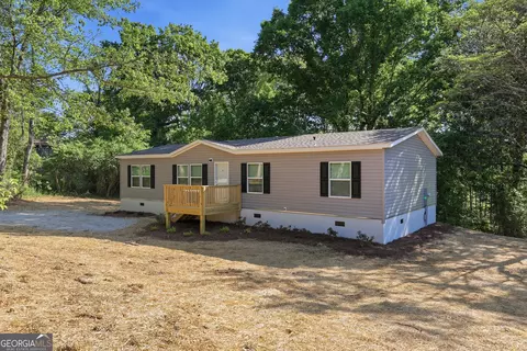 Exterior - 466 Cherry Cir, Cornelia, GA 30531 photo 3 of 4