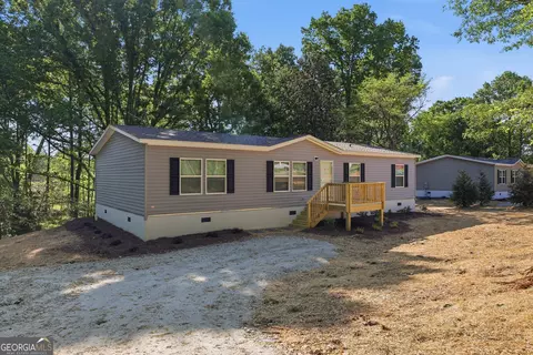 Exterior - 466 Cherry Cir, Cornelia, GA 30531 photo 4 of 4