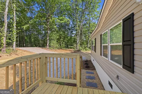 Exterior - 466 Cherry Cir, Cornelia, GA 30531 photo 1 of 4