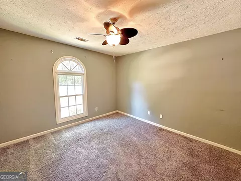 Bedroom - 112 Greenbriar Trl, Lagrange, GA 30241 photo 4 of 4