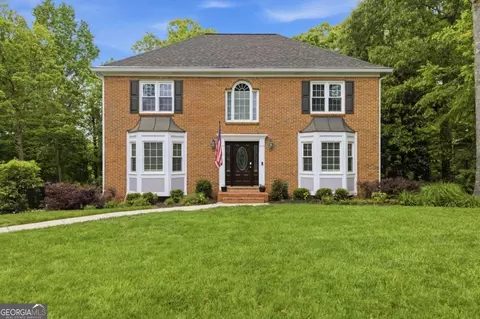 5001 Willow Creek Dr, Woodstock, GA 30188