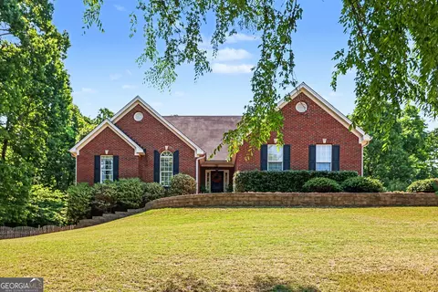 1948 E Bay St, Hoschton, GA 30548