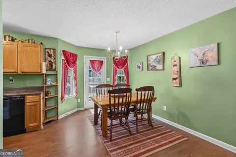 Dining - 147 Park Heights St, Buchanan, GA 30113 photo 1 of 3
