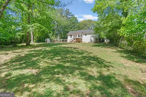 Exterior - 147 Park Heights St, Buchanan, GA 30113 photo 9 of 16