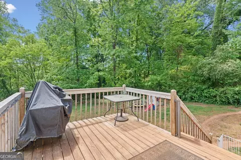 Exterior - 147 Park Heights St, Buchanan, GA 30113 photo 11 of 16
