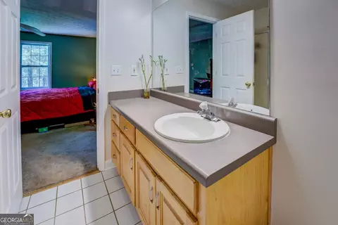 Bath - 1295 Cornish Mountain Rd, Covington, GA 30014 photo 1 of 5