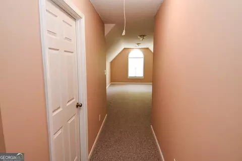 Entry Way - 215 Trails End, Williamson, GA 30292 photo 9 of 10