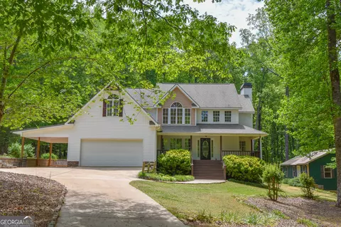 Exterior - 215 Trails End, Williamson, GA 30292 photo 4 of 35