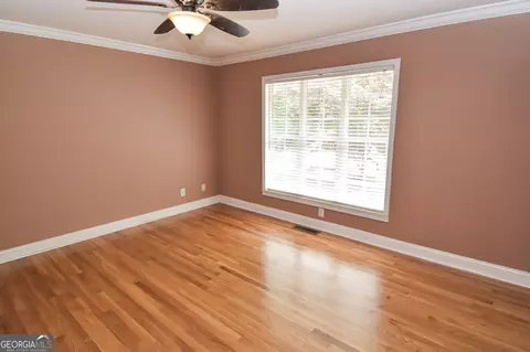 Bedroom - 215 Trails End, Williamson, GA 30292 photo 2 of 6
