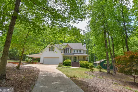 Exterior - 215 Trails End, Williamson, GA 30292 photo 3 of 35