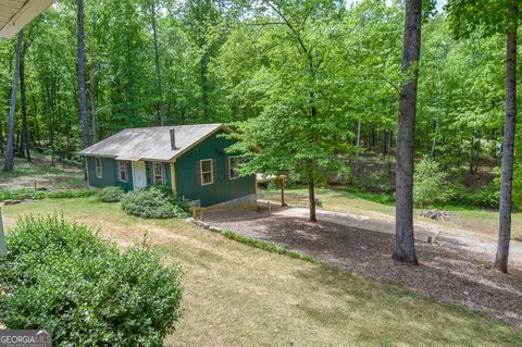 Exterior - 215 Trails End, Williamson, GA 30292 photo 31 of 35