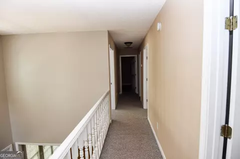 Entry Way - 215 Trails End, Williamson, GA 30292 photo 7 of 10