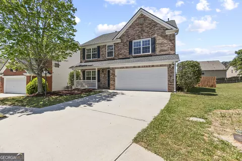 646 Hawthorn Ln, Grayson, GA 30017