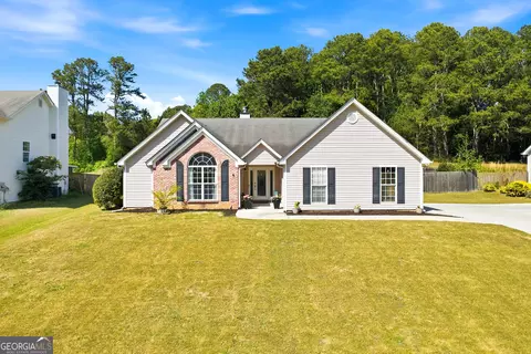 2482 Indian Bluffs Dr, Dacula, GA 30019