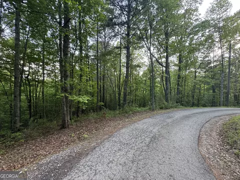 1 Holley Hts, Jasper, GA 30143