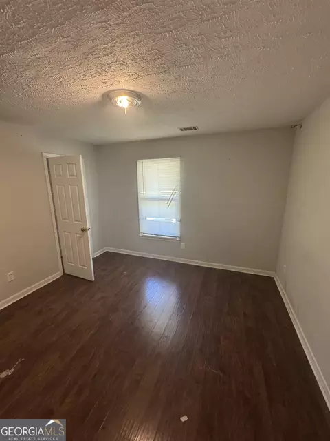 Bedroom - 770 Starrsville Rd, Covington, GA 30014 photo 3 of 4