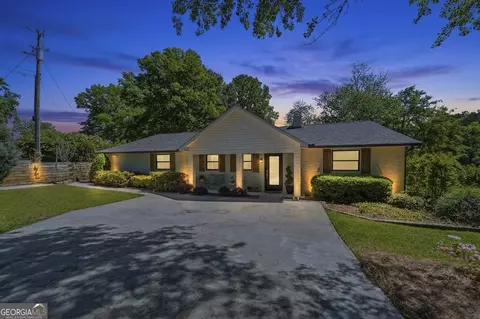 118 Hickory Pt, Buckhead, GA 30625