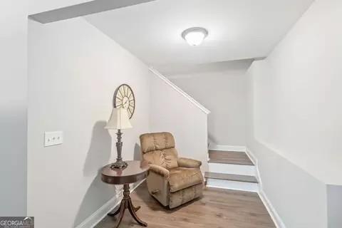 Entry Way - 509 Lago Ct, Lagrange, GA 30241 photo 3 of 4