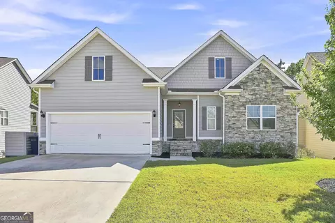 Exterior - 509 Lago Ct, Lagrange, GA 30241 photo 4 of 13