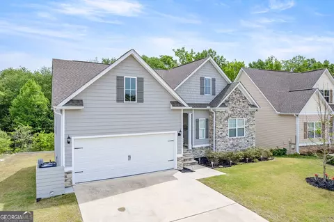 Exterior - 509 Lago Ct, Lagrange, GA 30241 photo 4 of 10