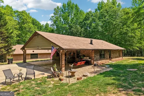 241 Busbin Rd, Fayetteville, GA 30215