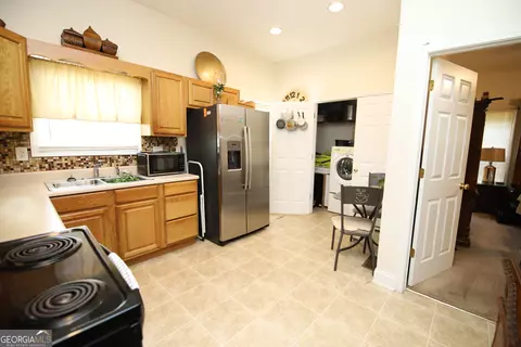 Kitchen - 412 S Lee St, Lagrange, GA 30240 photo 1 of 3