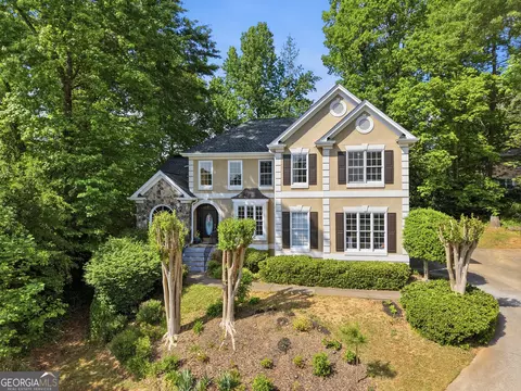 445 Clearlake Pl, Stone Mountain, GA 30087