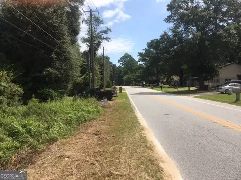 3204 Masseyville Rd, Macon, GA 31217