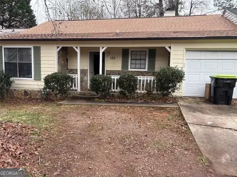 126 Oak Cir, Stockbridge, GA 30281