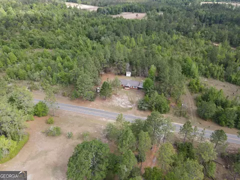 546 Alton Lawson Rd, Adrian, GA 31002