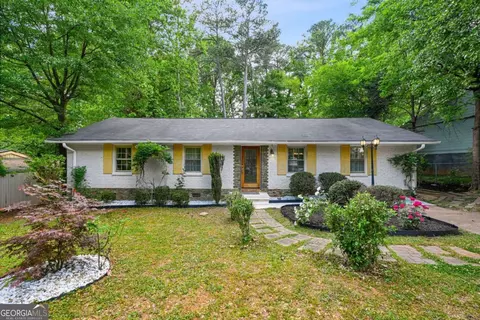 2570 Spring Dr SE, Smyrna, GA 30080