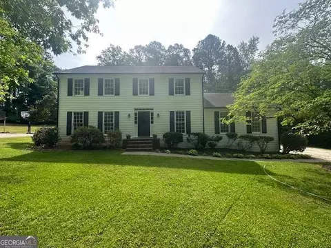 1853 Windcrest Dr SW, Lilburn, GA 30047