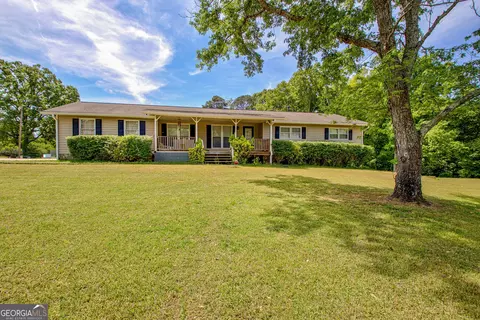 130 Seay Rd, Fayetteville, GA 30215