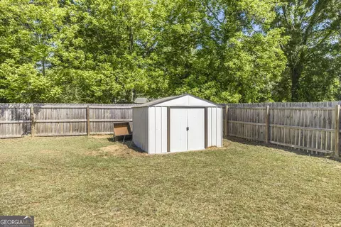 Exterior - 122 Rocky Rd, Perry, GA 31069 photo 4 of 6
