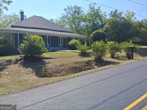 158 Bowen St, Abbeville, GA 31001