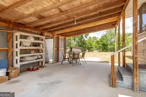 Exterior - 3113 Ware St, Blackshear, GA 31516 photo 13 of 19