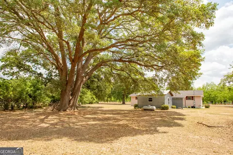 Exterior - 3113 Ware St, Blackshear, GA 31516 photo 19 of 19