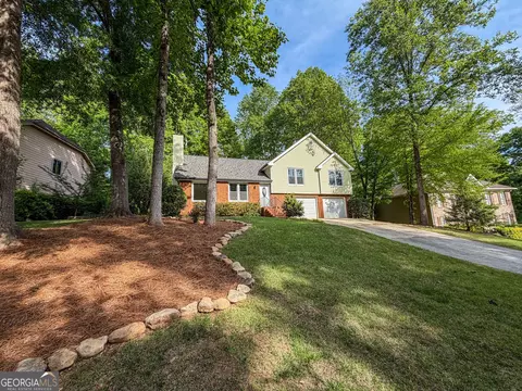 4465 Sagebrush Dr NW, Kennesaw, GA 30152